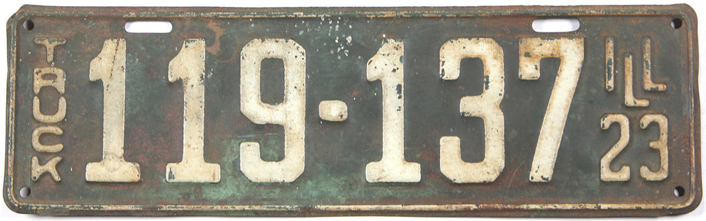 Antique 1934 Illinois Truck Metal Vehicle License Plate Tag 33 553 A main image 0