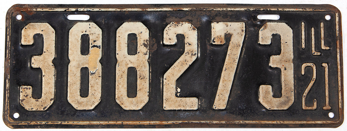 An antique 1921 Illinois passenger car license plate for sale at Brandywine General Store in very good condition