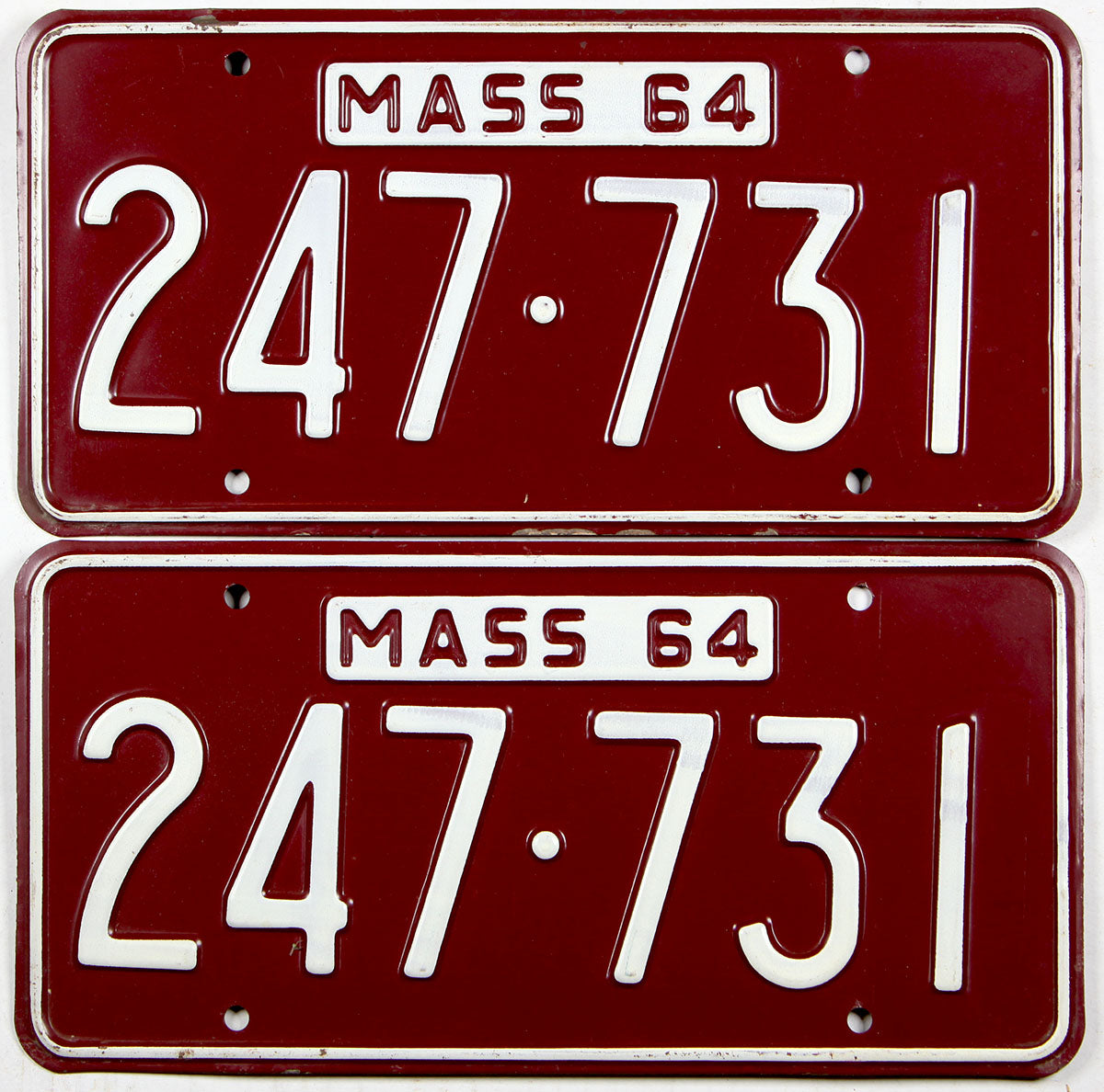 1964 Massachusetts car license plates grading excellent minus