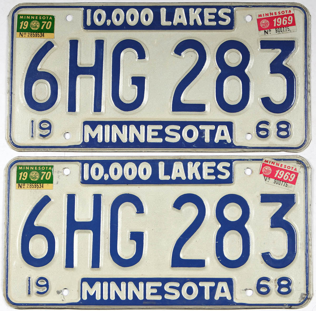 Classic pair 1970 Minnesota car license plates grading very good plus
