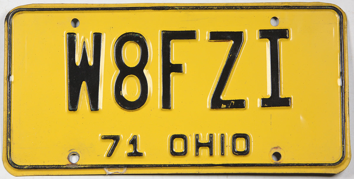 Classic 1971 Ohio ham radio car license plate grading very good plus with small metal ding