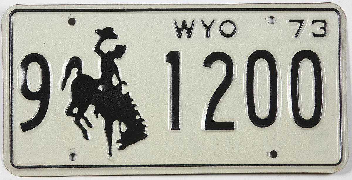 vintage 1973 Wyoming car license plate in very good plus condition