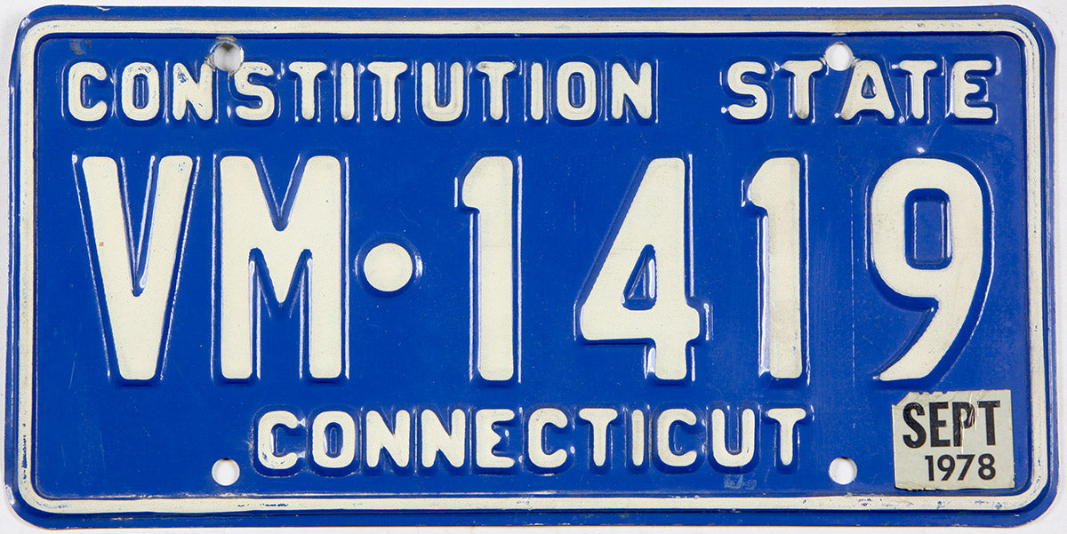 Classic 1978 Connecticut car license plate grading excellent minus