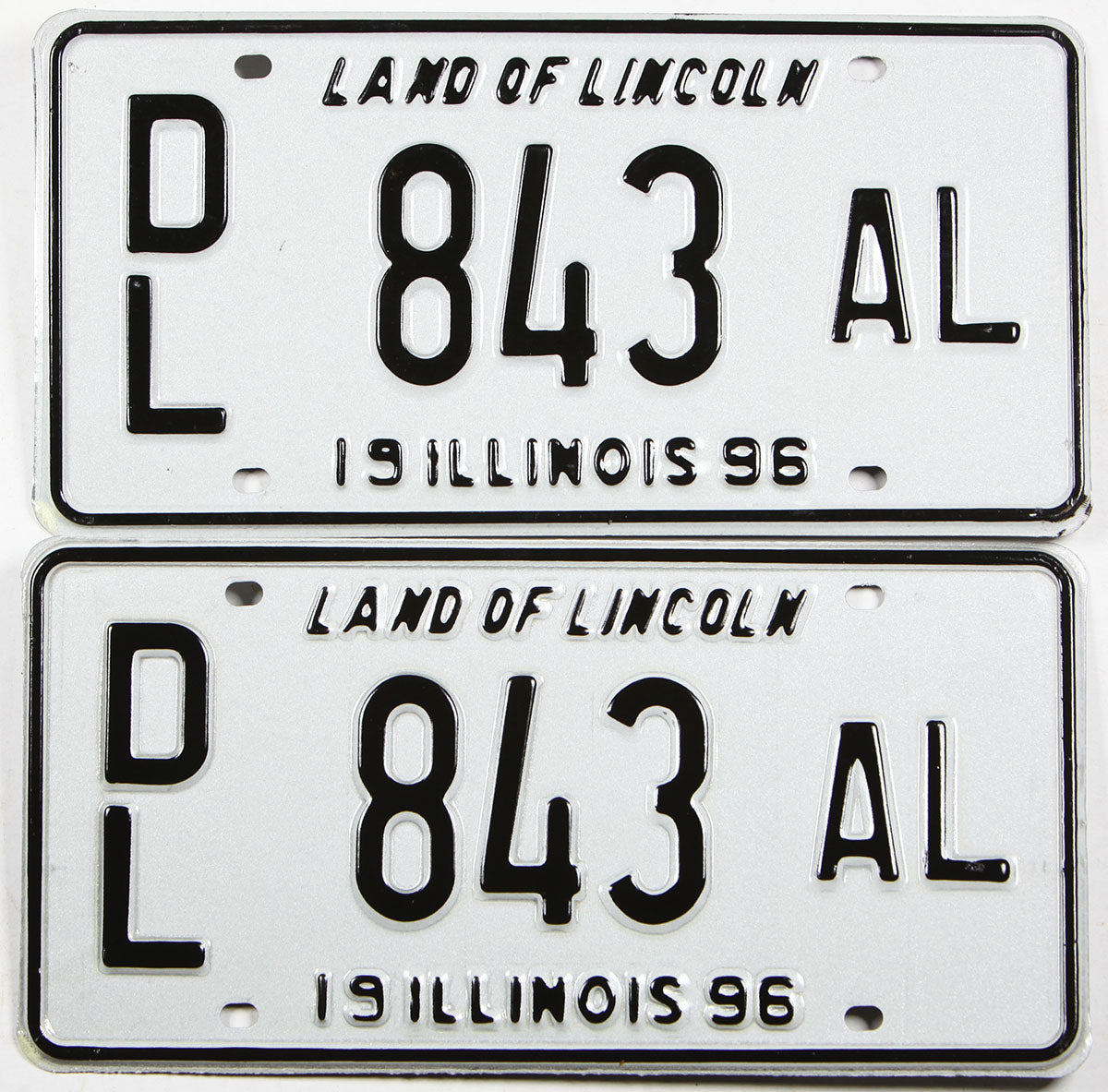 Classic 1996 Illinois dealer license plates grading excellent