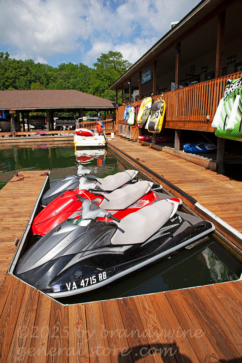 water fun on Smith Mountain Lake with water skis and tubes