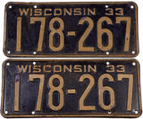 1933 Wisconsin car license plates in very good condition with bend