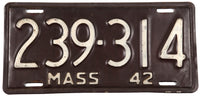 1942 Massachusetts single license plate in very good condition