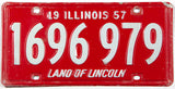 1957 Illinois automobile license plate in very good condition