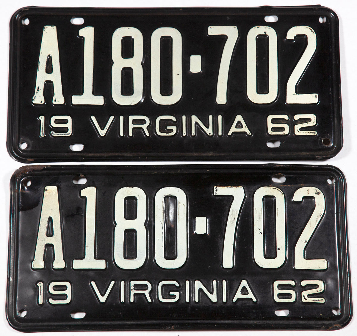 1962 Virginia license plates grading very good plus with some bends