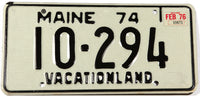 A classic 1976 Maine DMV car license plate in excellent plus condition