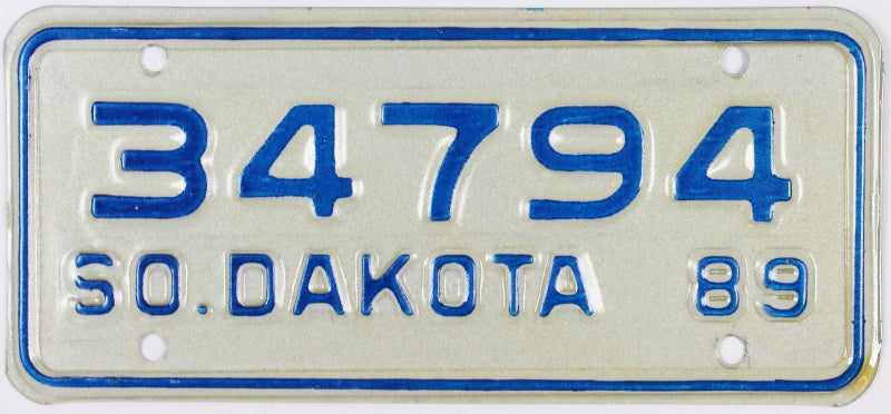 1989 South Dakota Motorcycle License Plate in excellent condition