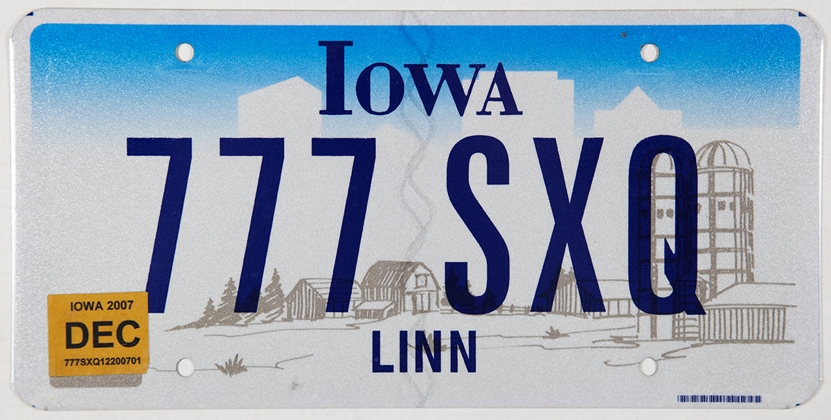 2007 Iowa Farm Scene License Plate